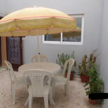 Appartement meublé près du grand souk Elhad Agadir Extérieur photo